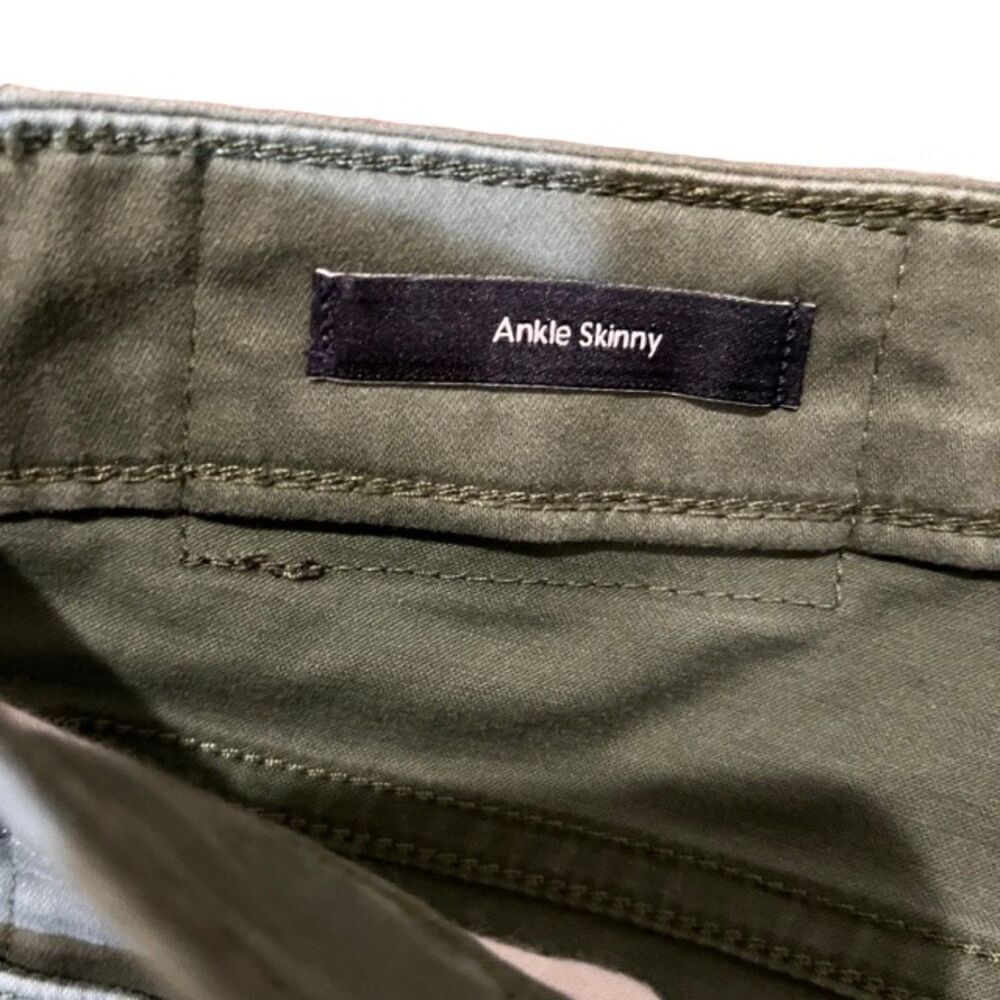 Calvin Klein Women's Green Skinny Jeans‎ - Picture 5 of 8